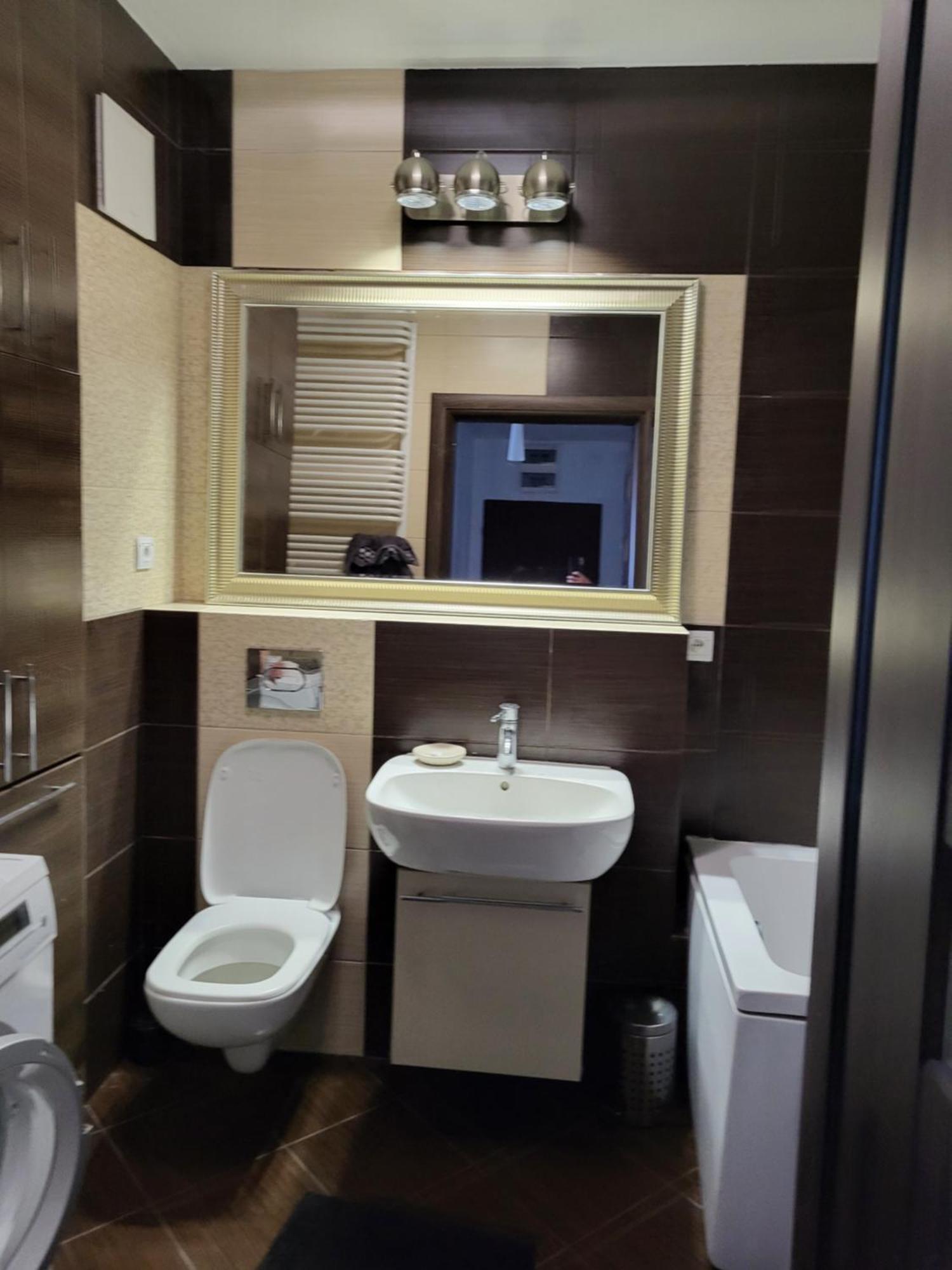 Apartament Cora Lego ワルシャワ エクステリア 写真